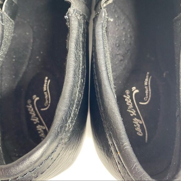 Easy Street | Black Comfort Wave Shoes - Picture 8 of 8